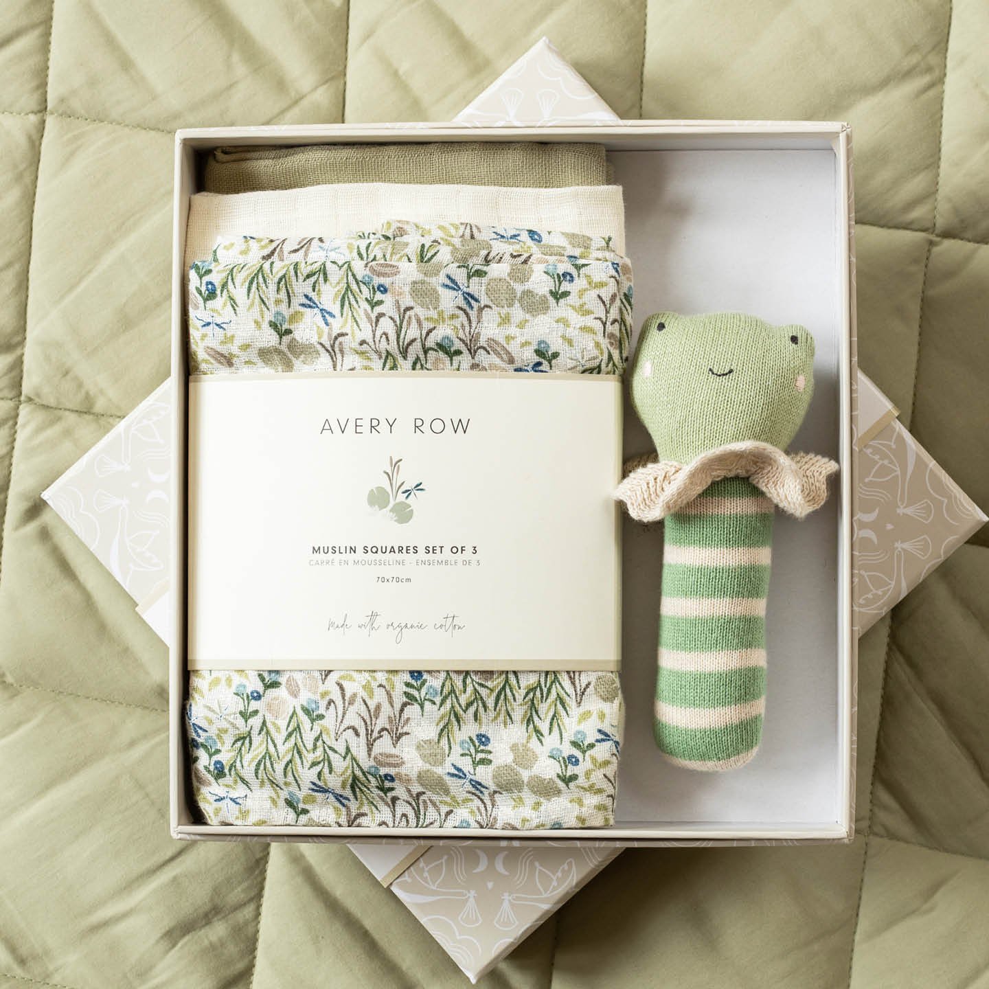 Rattle & Care New Baby Gift Set - Riverbank - Image 4